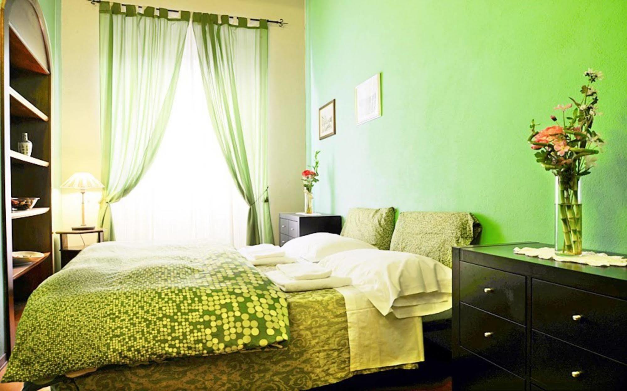 Отель Sani Tourist House Флоренция Экстерьер фото