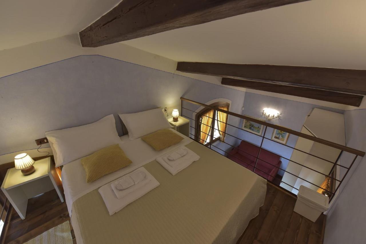 Отель Sani Tourist House Флоренция Номер фото